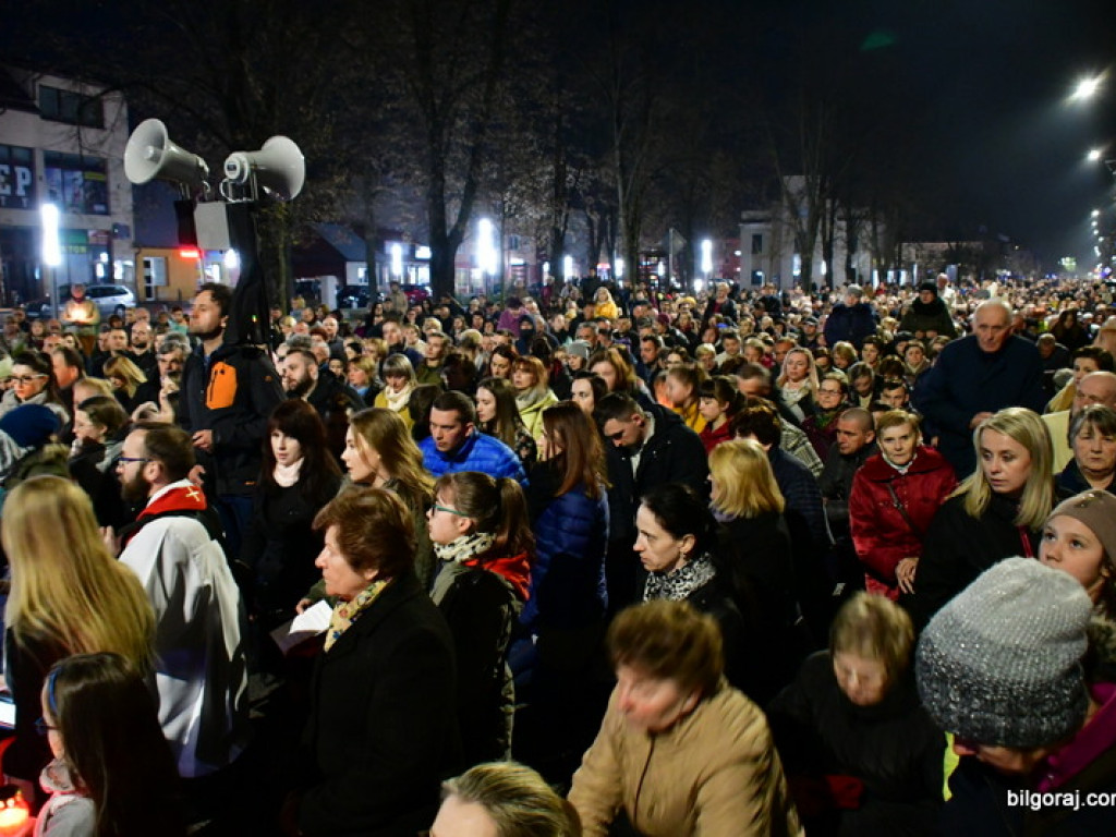 Via Crucis na ulicach Biłgoraja (FOTO)
