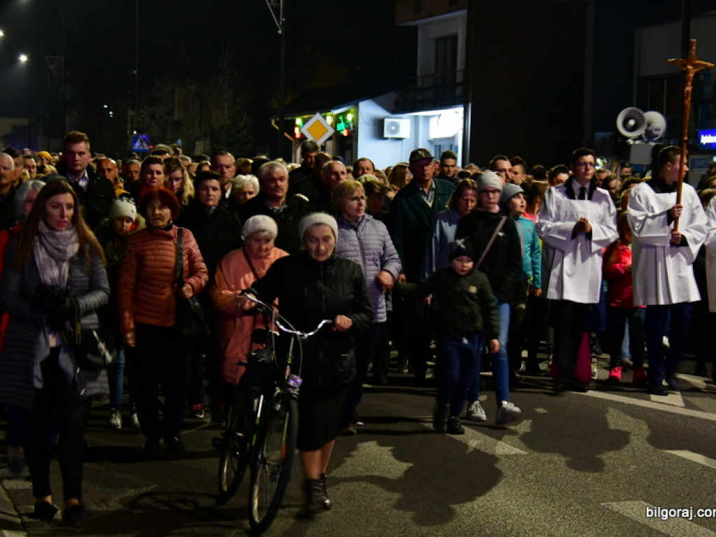 Via Crucis na ulicach Biłgoraja (FOTO)