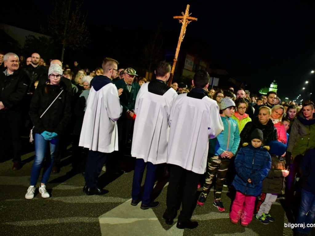 Via Crucis na ulicach Biłgoraja (FOTO)