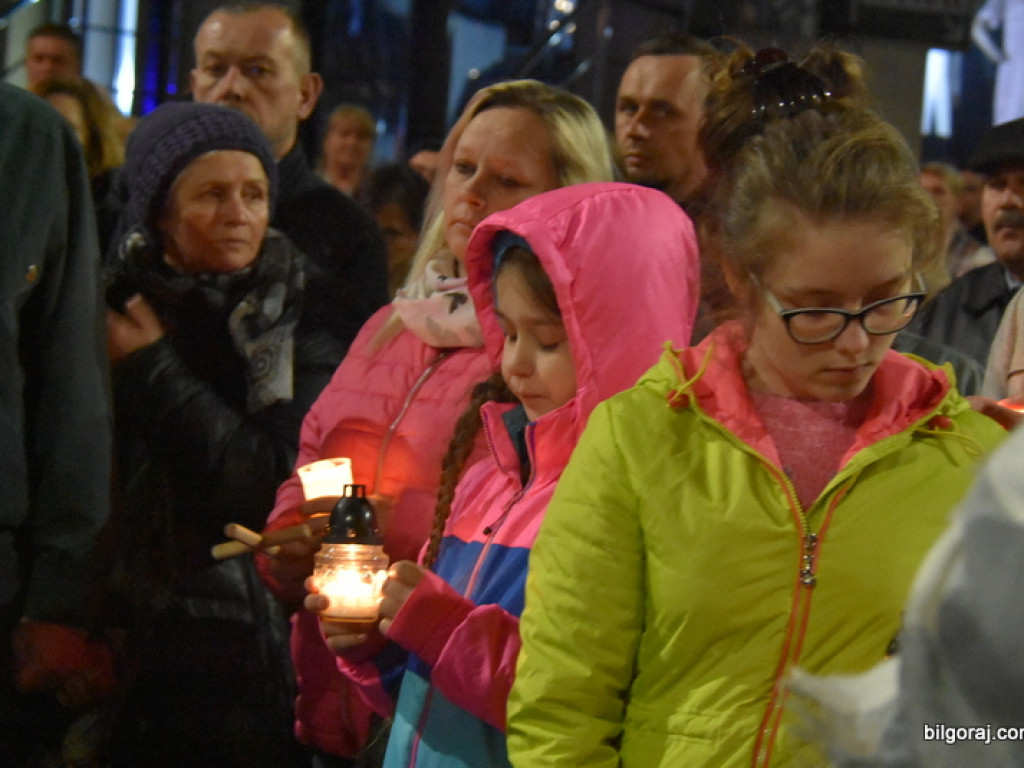 Via Crucis na ulicach Biłgoraja (FOTO)
