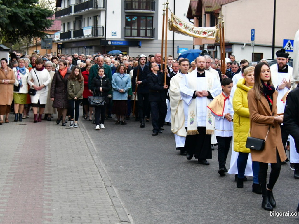 Zmartwychwstał Pan i żyje dziś! (FOTO)
