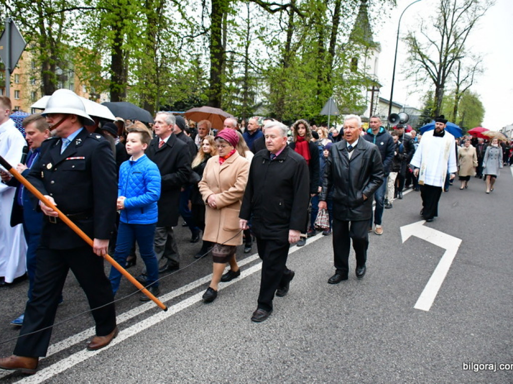Zmartwychwstał Pan i żyje dziś! (FOTO)