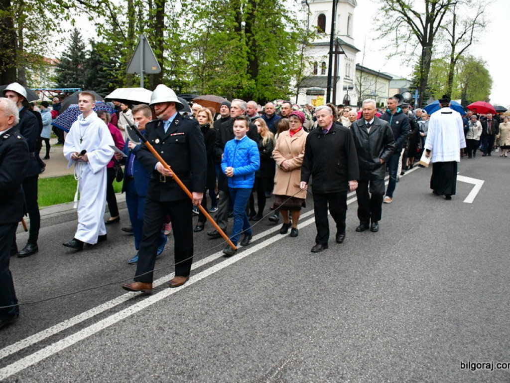 Zmartwychwstał Pan i żyje dziś! (FOTO)