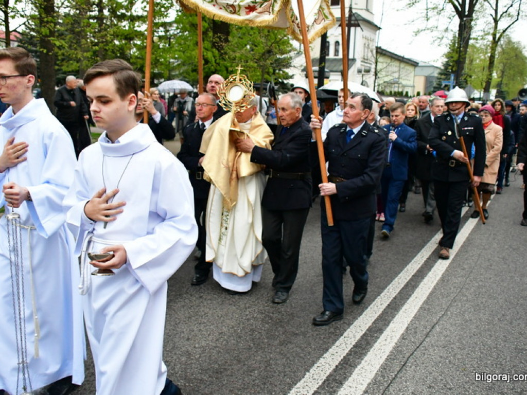 Zmartwychwstał Pan i żyje dziś! (FOTO)