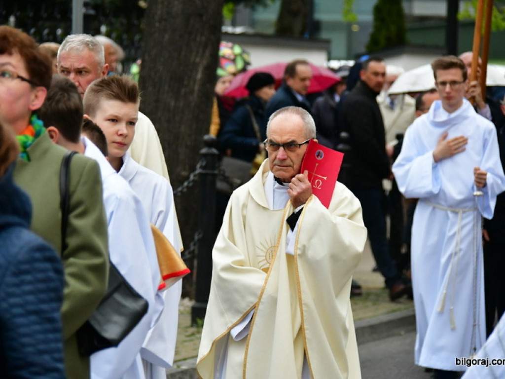 Zmartwychwstał Pan i żyje dziś! (FOTO)