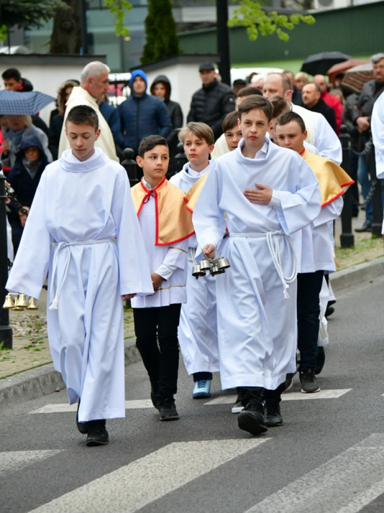 Zmartwychwstał Pan i żyje dziś! (FOTO)