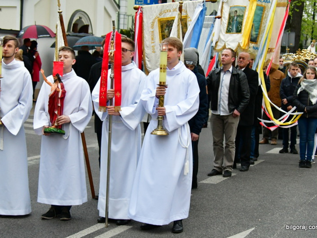Zmartwychwstał Pan i żyje dziś! (FOTO)