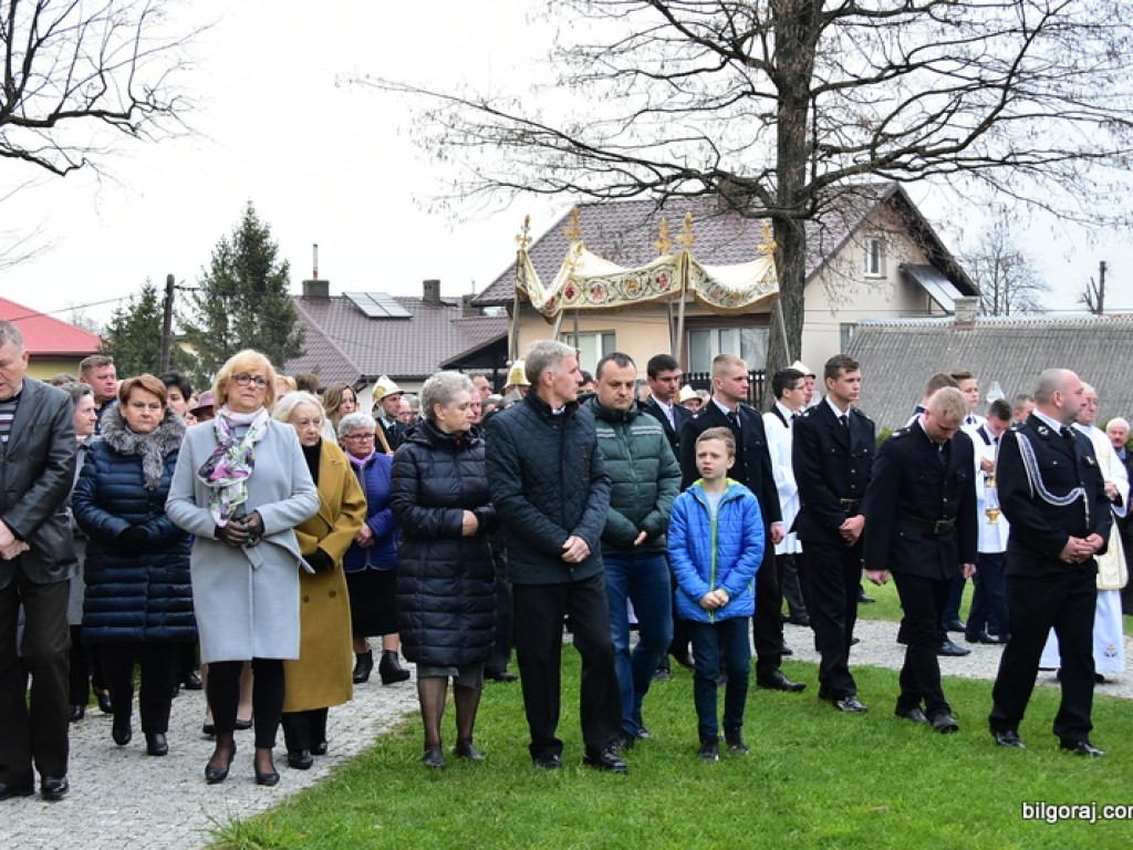 Zmartwychwstał Pan i żyje dziś! (FOTO)