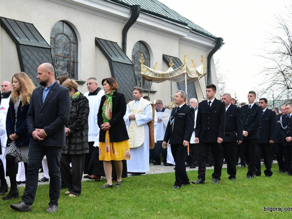 Zmartwychwstał Pan i żyje dziś! (FOTO)