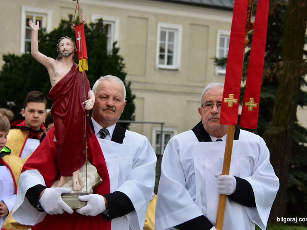 Zmartwychwstał Pan i żyje dziś! (FOTO)