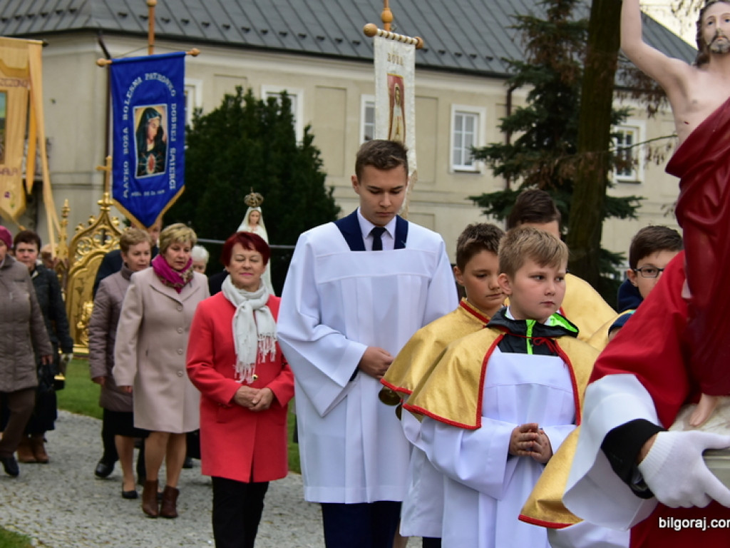 Zmartwychwstał Pan i żyje dziś! (FOTO)