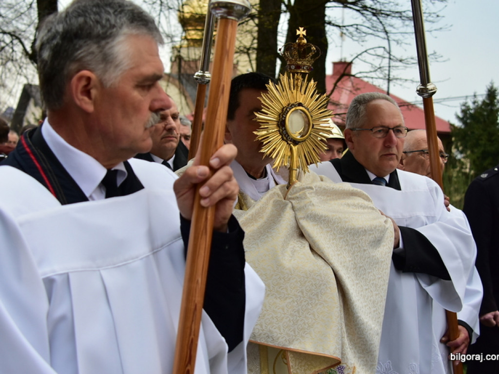 Zmartwychwstał Pan i żyje dziś! (FOTO)