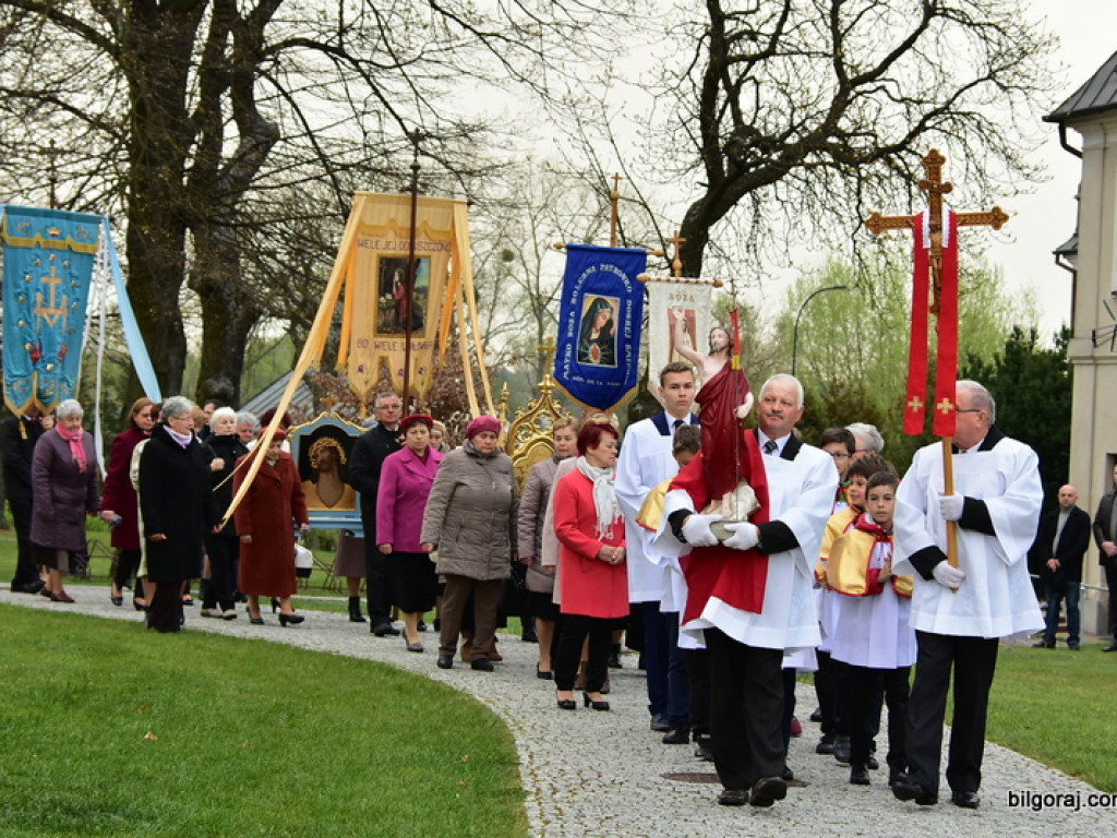 Zmartwychwstał Pan i żyje dziś! (FOTO)