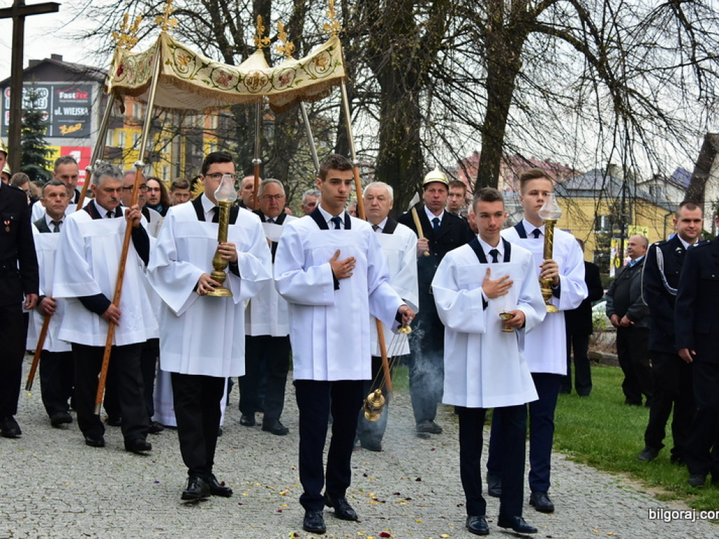 Zmartwychwstał Pan i żyje dziś! (FOTO)