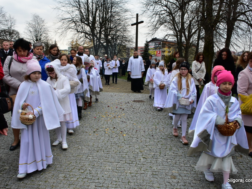 Zmartwychwstał Pan i żyje dziś! (FOTO)