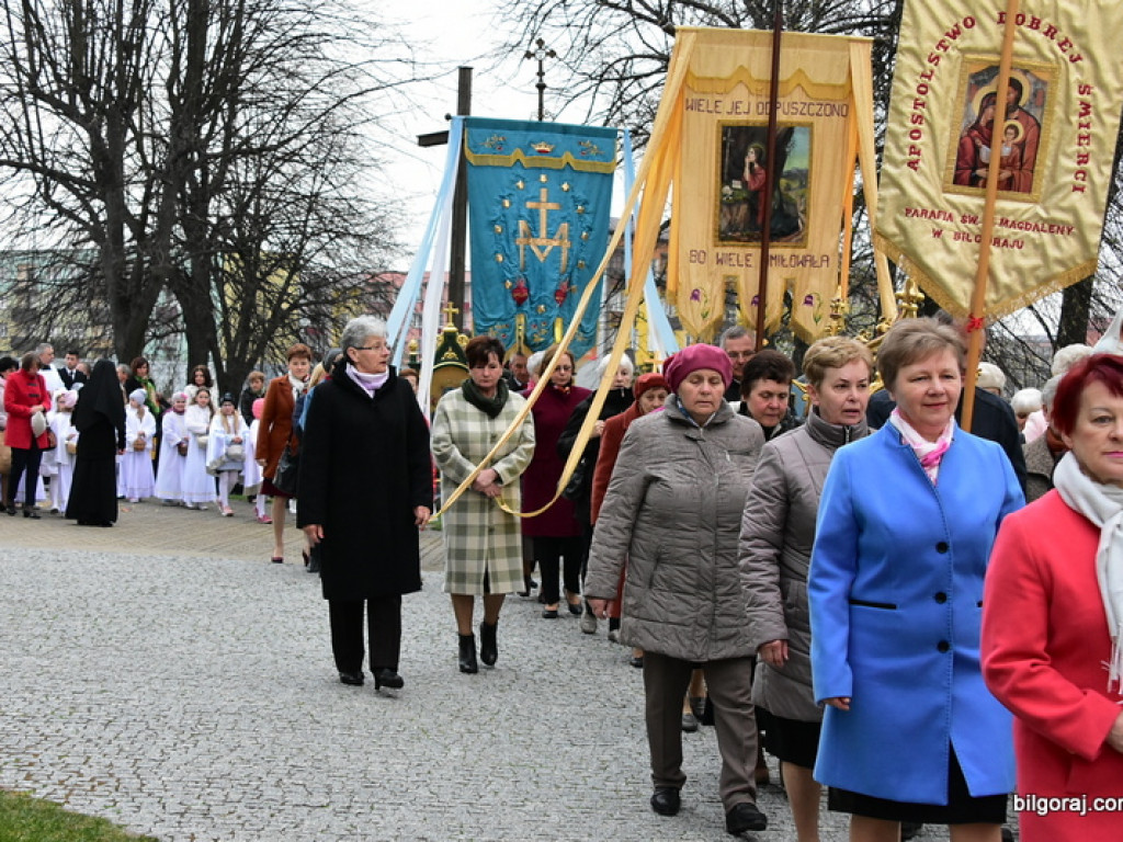Zmartwychwstał Pan i żyje dziś! (FOTO)