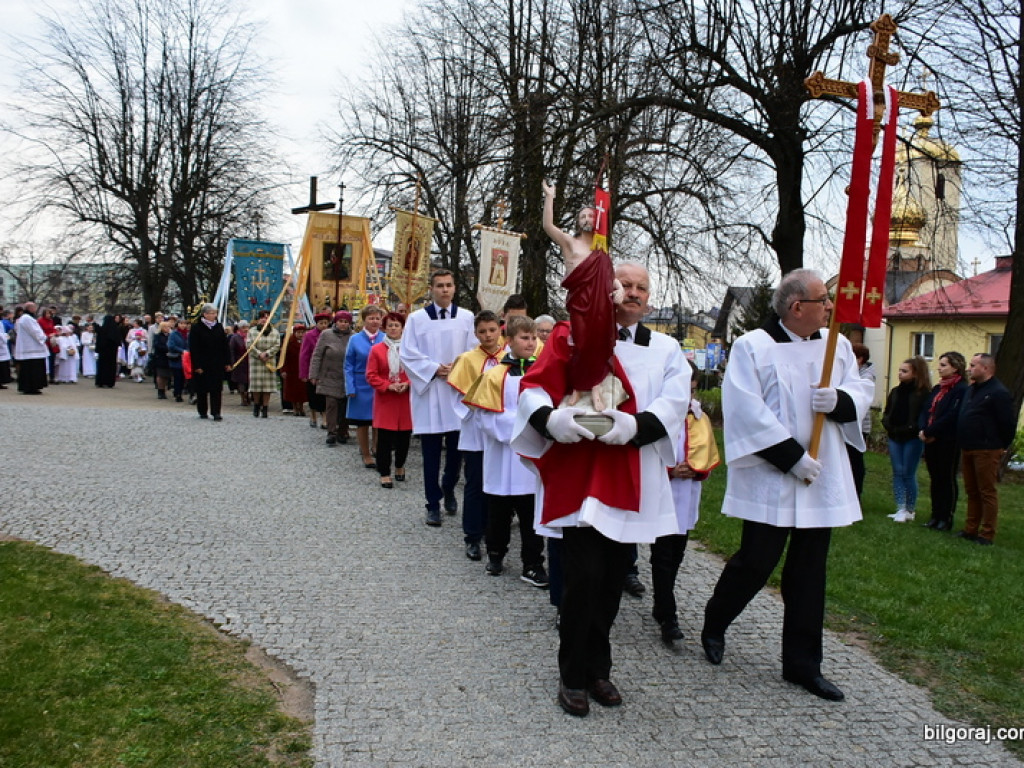 Zmartwychwstał Pan i żyje dziś! (FOTO)