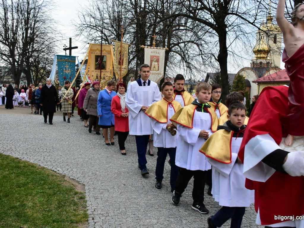 Zmartwychwstał Pan i żyje dziś! (FOTO)