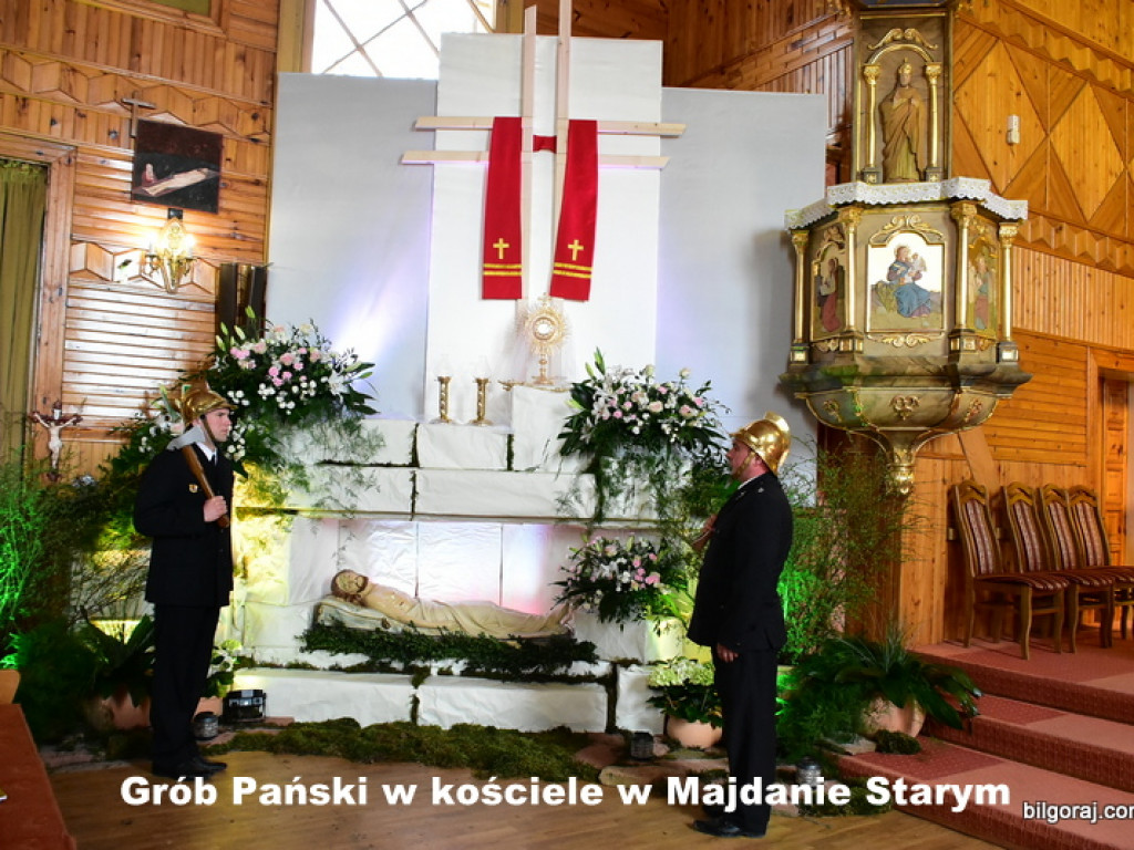 Groby Pańskie i ciemnice w świątyniach Ziemi Biłgorajskiej (FOTO)