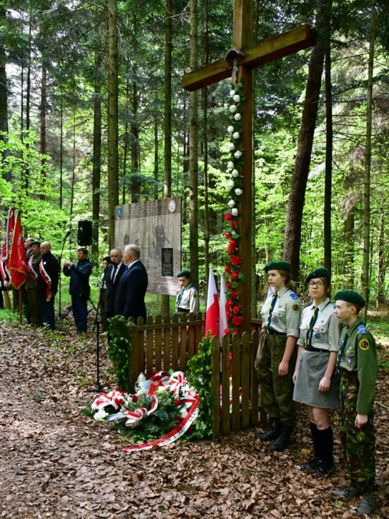 Zdezerterowali z Ludowego Wojska Polskiego, polegli w walce z NKWD (FOTO)