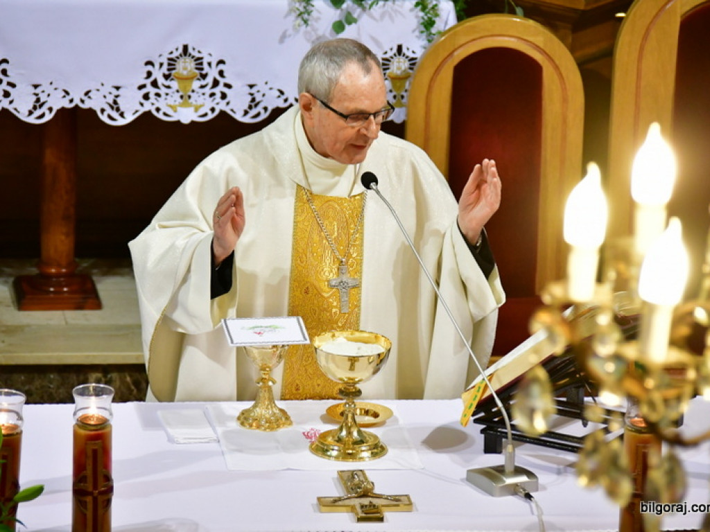 Łączy nas razem Polska. Dzień patrona w SP Nr 5 (FOTO)