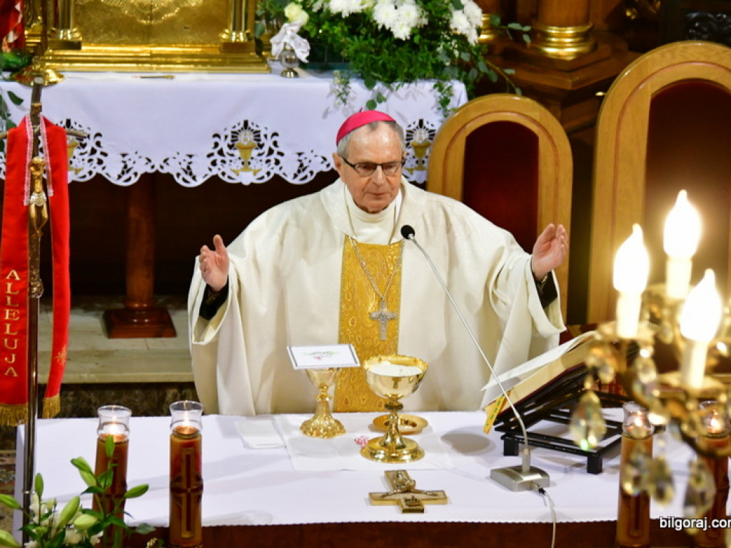 Łączy nas razem Polska. Dzień patrona w SP Nr 5 (FOTO)