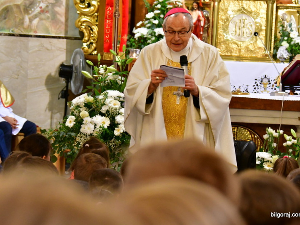 Łączy nas razem Polska. Dzień patrona w SP Nr 5 (FOTO)