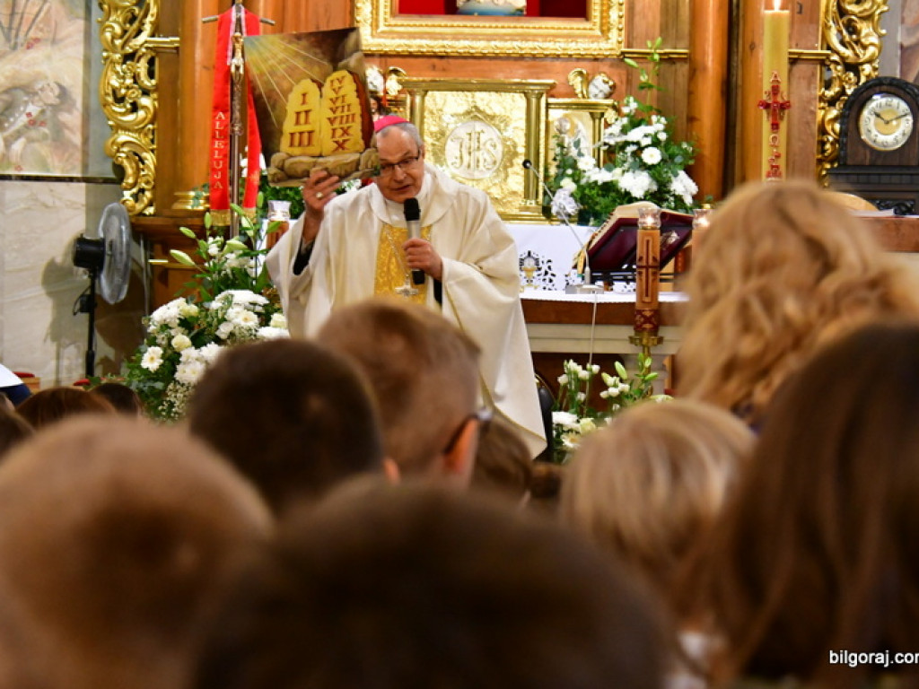 Łączy nas razem Polska. Dzień patrona w SP Nr 5 (FOTO)