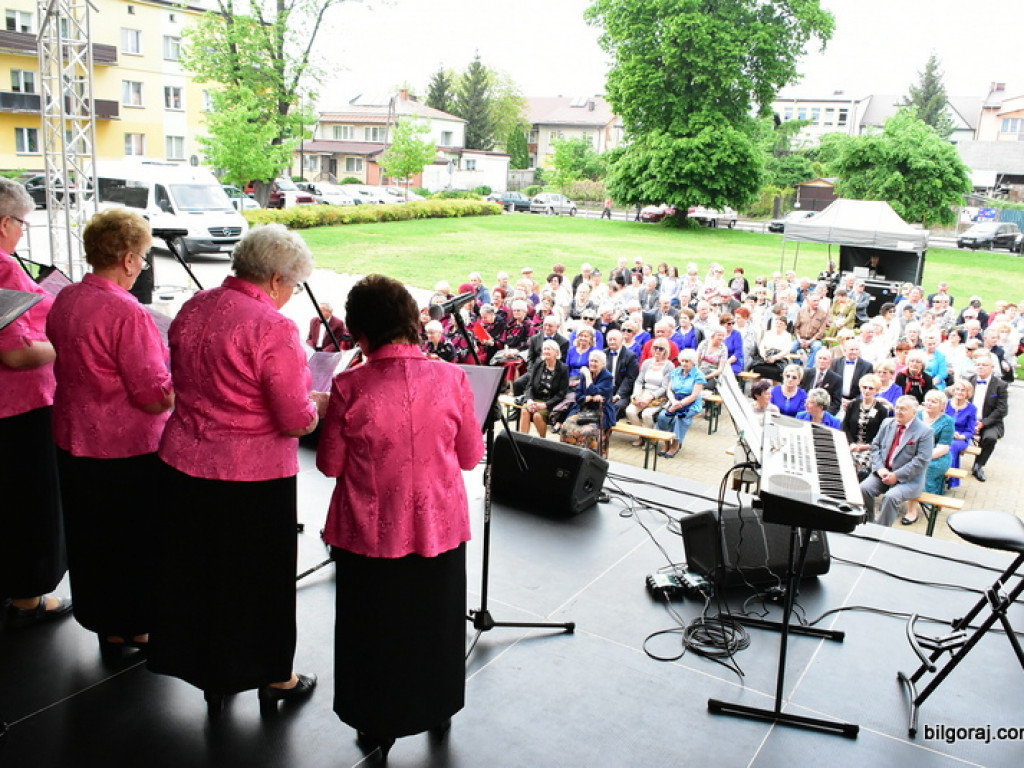 Podwieczorek muzyczny seniorów (FOTO)