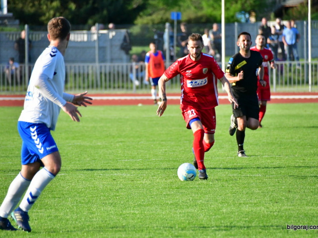 Derby Łada 1945 Biłgoraj - Hetman Zamość. Goście wygrali 2:0 (FOTO)