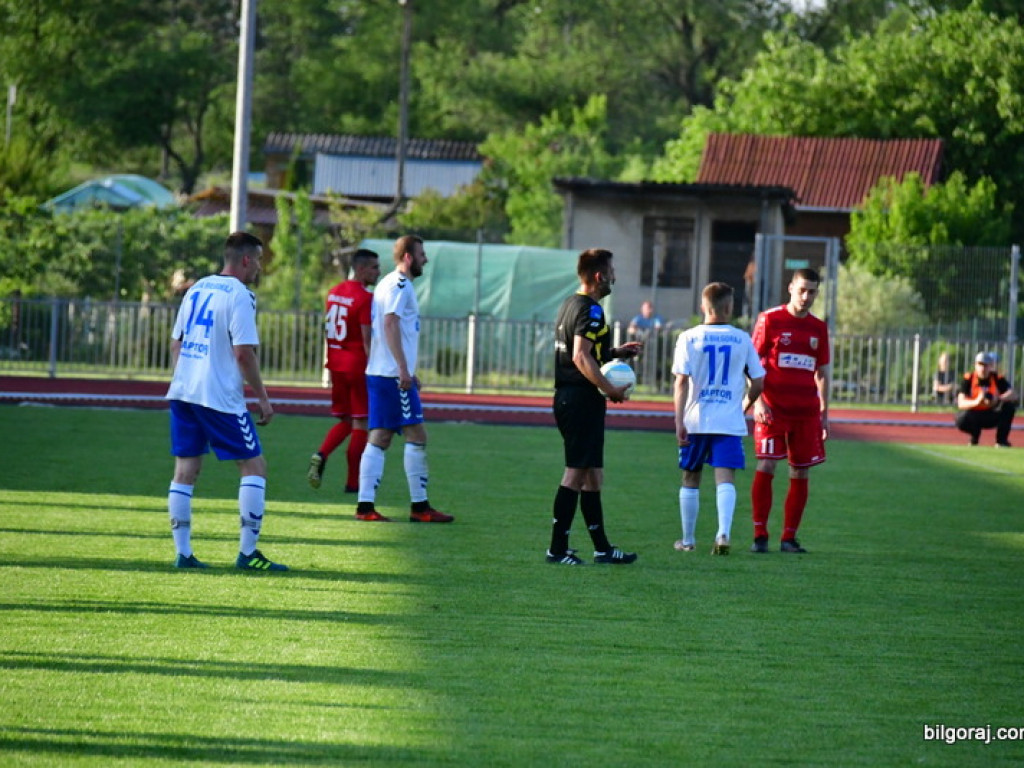 Derby Łada 1945 Biłgoraj - Hetman Zamość. Goście wygrali 2:0 (FOTO)