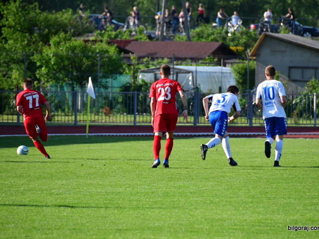 Derby Łada 1945 Biłgoraj - Hetman Zamość. Goście wygrali 2:0 (FOTO)