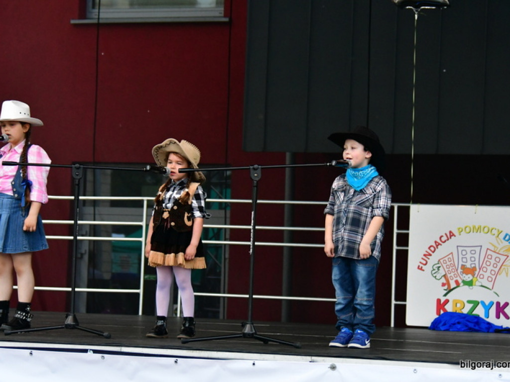 Różnorodność nas uskrzydla. Fundacja Pomocy Dzieciom