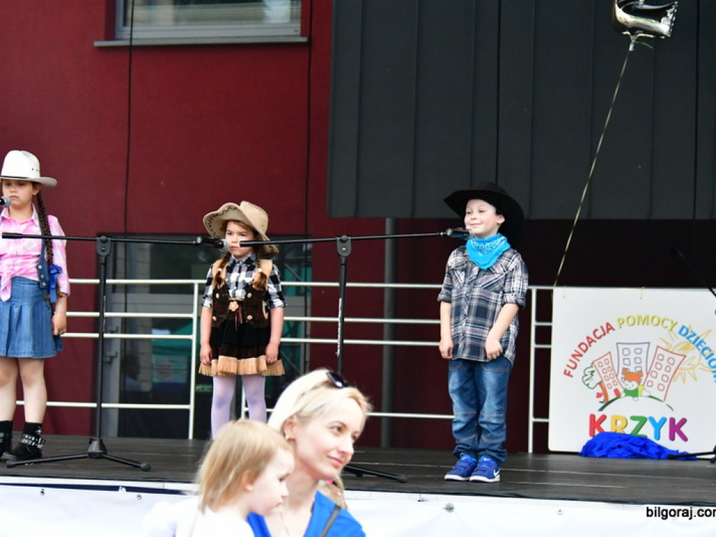 Różnorodność nas uskrzydla. Fundacja Pomocy Dzieciom