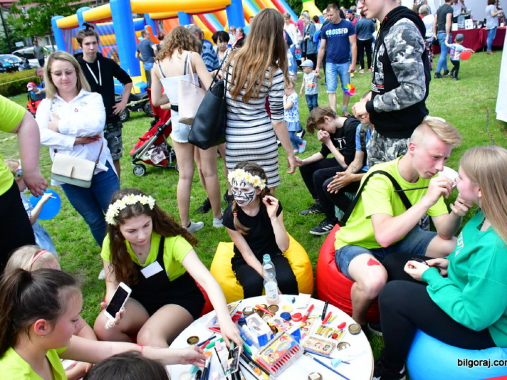 Różnorodność nas uskrzydla. Fundacja Pomocy Dzieciom