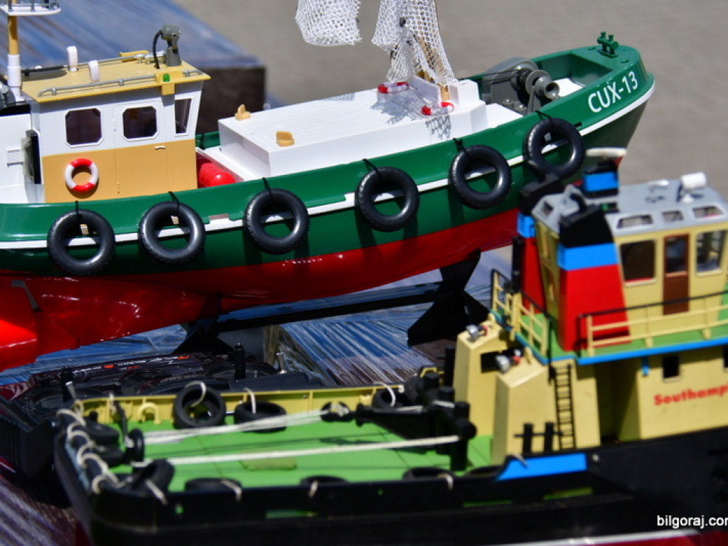 Zawody Modeli Pływających Zdalnie Sterowanych o Puchar Burmistrza Miasta Biłgoraj (FOTO)