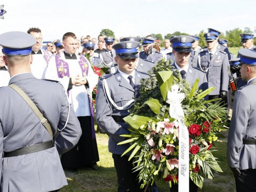 Ostatnie pożegnanie sierżanta sztabowego Tomasza Iwańca (FOTO)