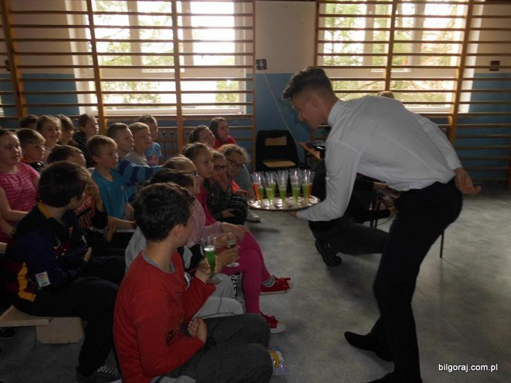 „Kolorowy dzień w Peru” w Szkole Podstawowej w Hedwiżynie (FOTO)