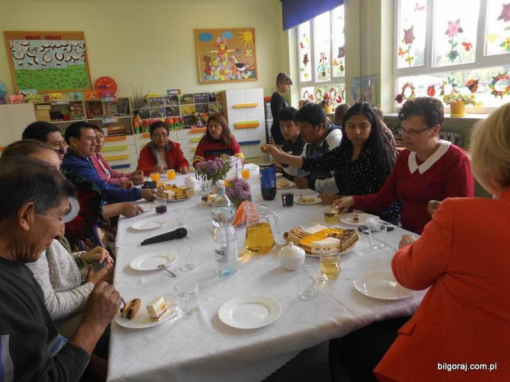 „Kolorowy dzień w Peru” w Szkole Podstawowej w Hedwiżynie (FOTO)