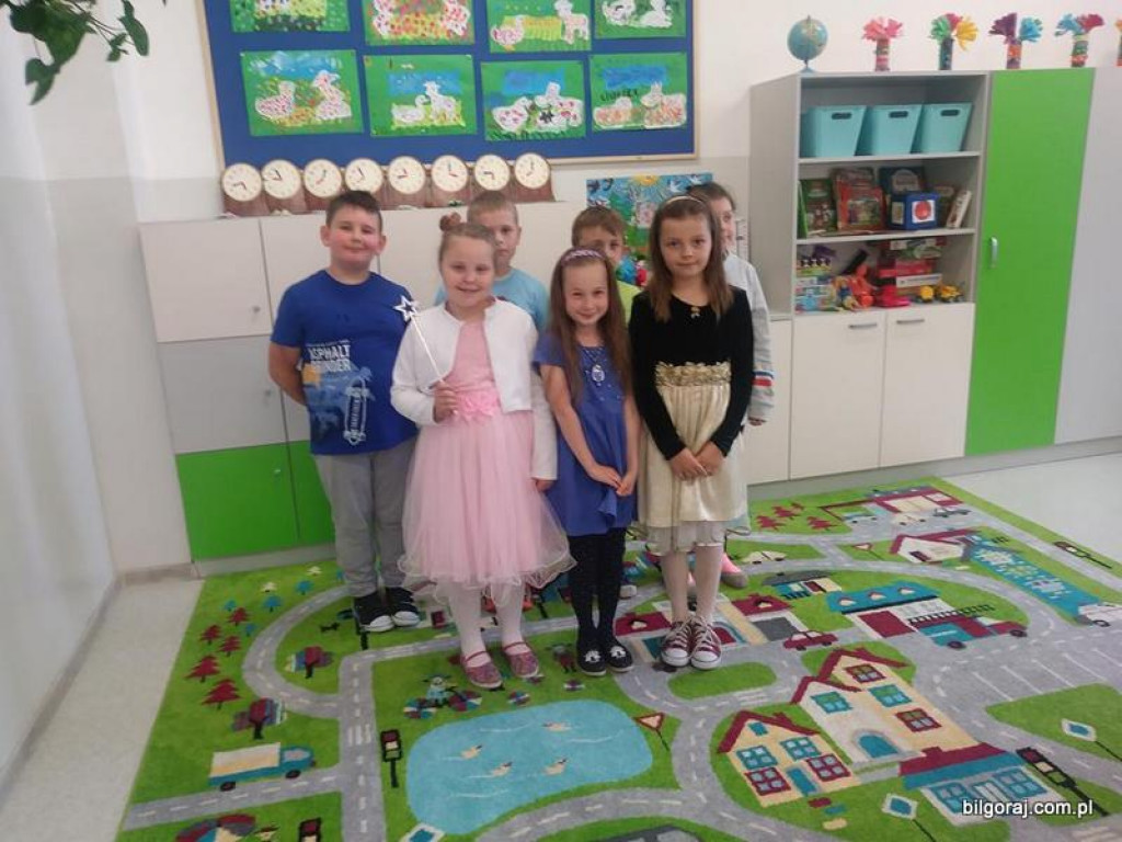 „Kolorowy dzień w Peru” w Szkole Podstawowej w Hedwiżynie (FOTO)