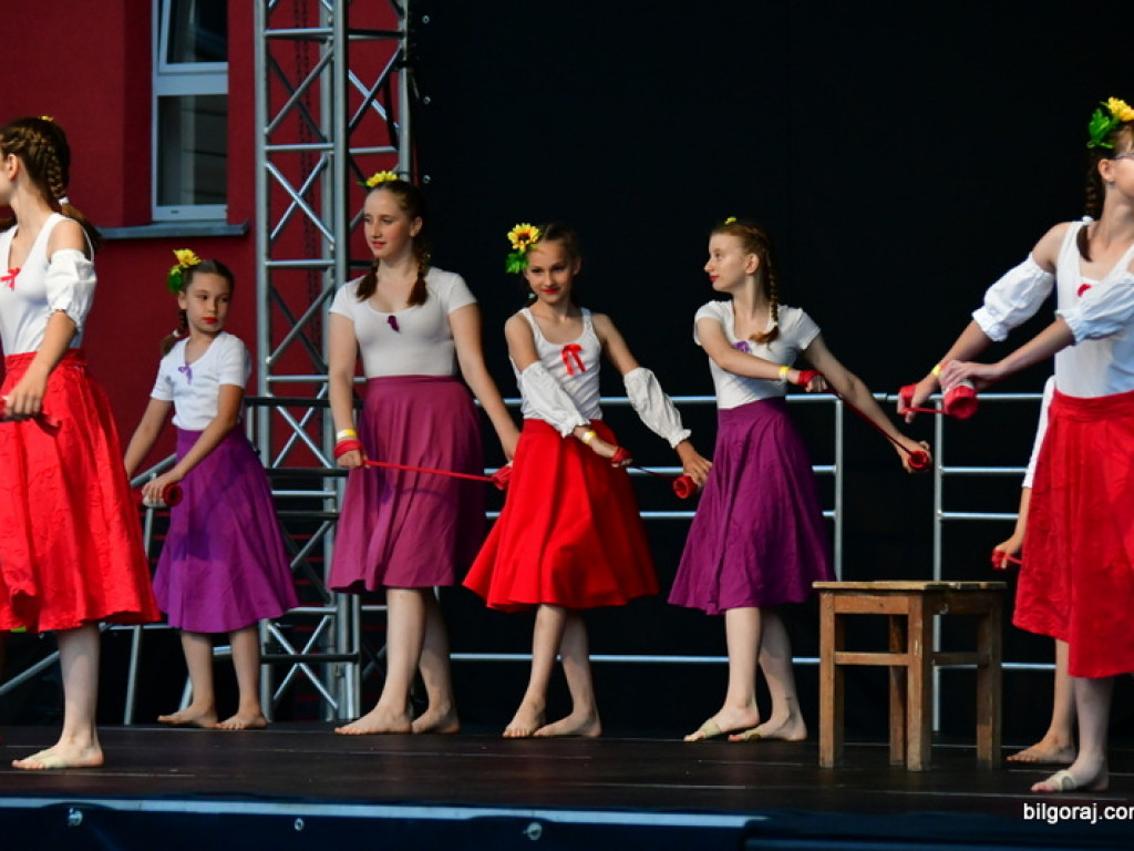 Ruszyły Dni Biłgoraja. Święto Miasta rozpoczęło się od tanecznego widowiska (FOTO)
