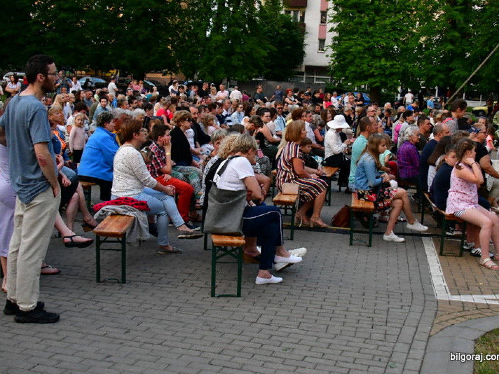 Ruszyły Dni Biłgoraja. Święto Miasta rozpoczęło się od tanecznego widowiska (FOTO)