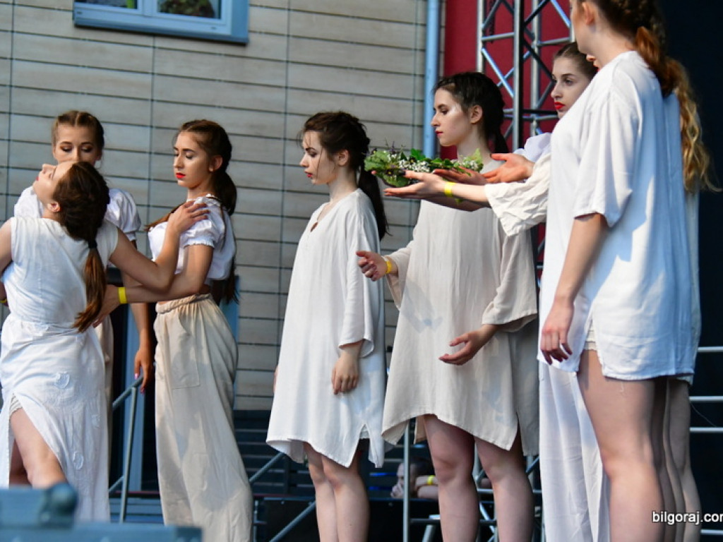 Ruszyły Dni Biłgoraja. Święto Miasta rozpoczęło się od tanecznego widowiska (FOTO)