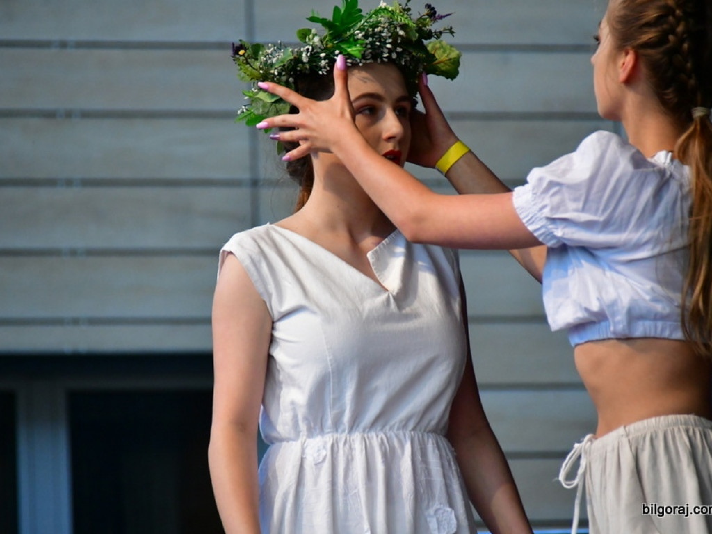 Ruszyły Dni Biłgoraja. Święto Miasta rozpoczęło się od tanecznego widowiska (FOTO)