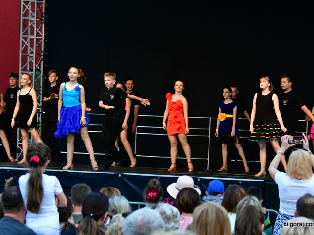 Ruszyły Dni Biłgoraja. Święto Miasta rozpoczęło się od tanecznego widowiska (FOTO)