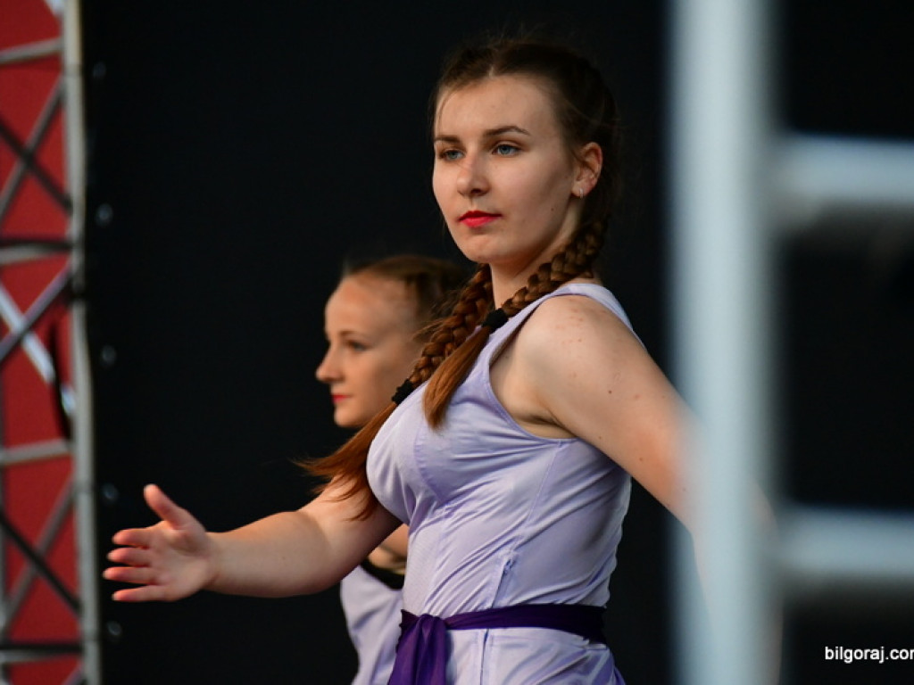 Ruszyły Dni Biłgoraja. Święto Miasta rozpoczęło się od tanecznego widowiska (FOTO)