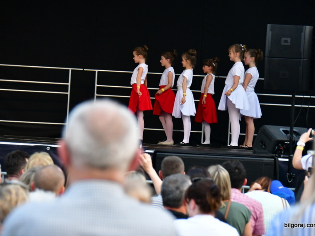 Ruszyły Dni Biłgoraja. Święto Miasta rozpoczęło się od tanecznego widowiska (FOTO)