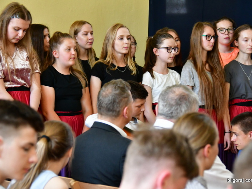Jubileuszowy Sejmik Samorządów Uczniowskich Gimnazjów Powiatu Biłgorajskiego im. Celiny Ćwikły (FOTO)