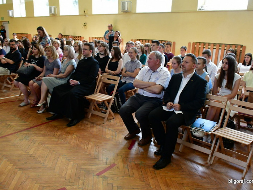 Jubileuszowy Sejmik Samorządów Uczniowskich Gimnazjów Powiatu Biłgorajskiego im. Celiny Ćwikły (FOTO)