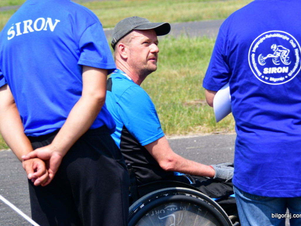 Beata Strzałka na integracyjnym pinkiku  osób niepełnosprawnych 